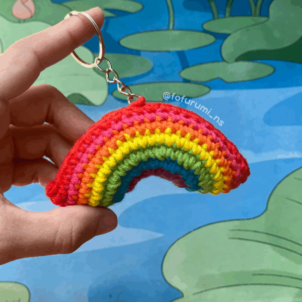 comprar amigurumi pronto chaveiro arco íris