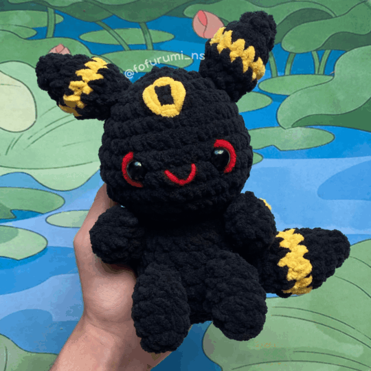 comprar amigurumi pronto umbreon pelucia crochê pokémon