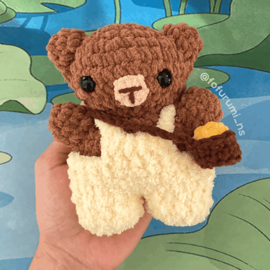 comprar amigurumi pronto urso com pote de mel pelúcia